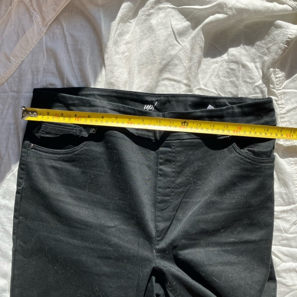 Like new - Black Women’s Sz 16 Chino Pants - Picture 2 of 9